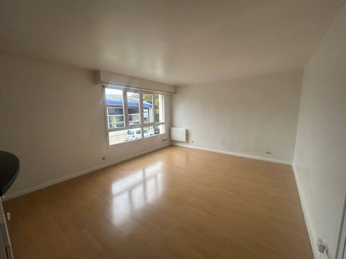 Appartement 1 pièce 29 m² · à Herblay-sur-Seine · 28,6 m² · 648 €/mois