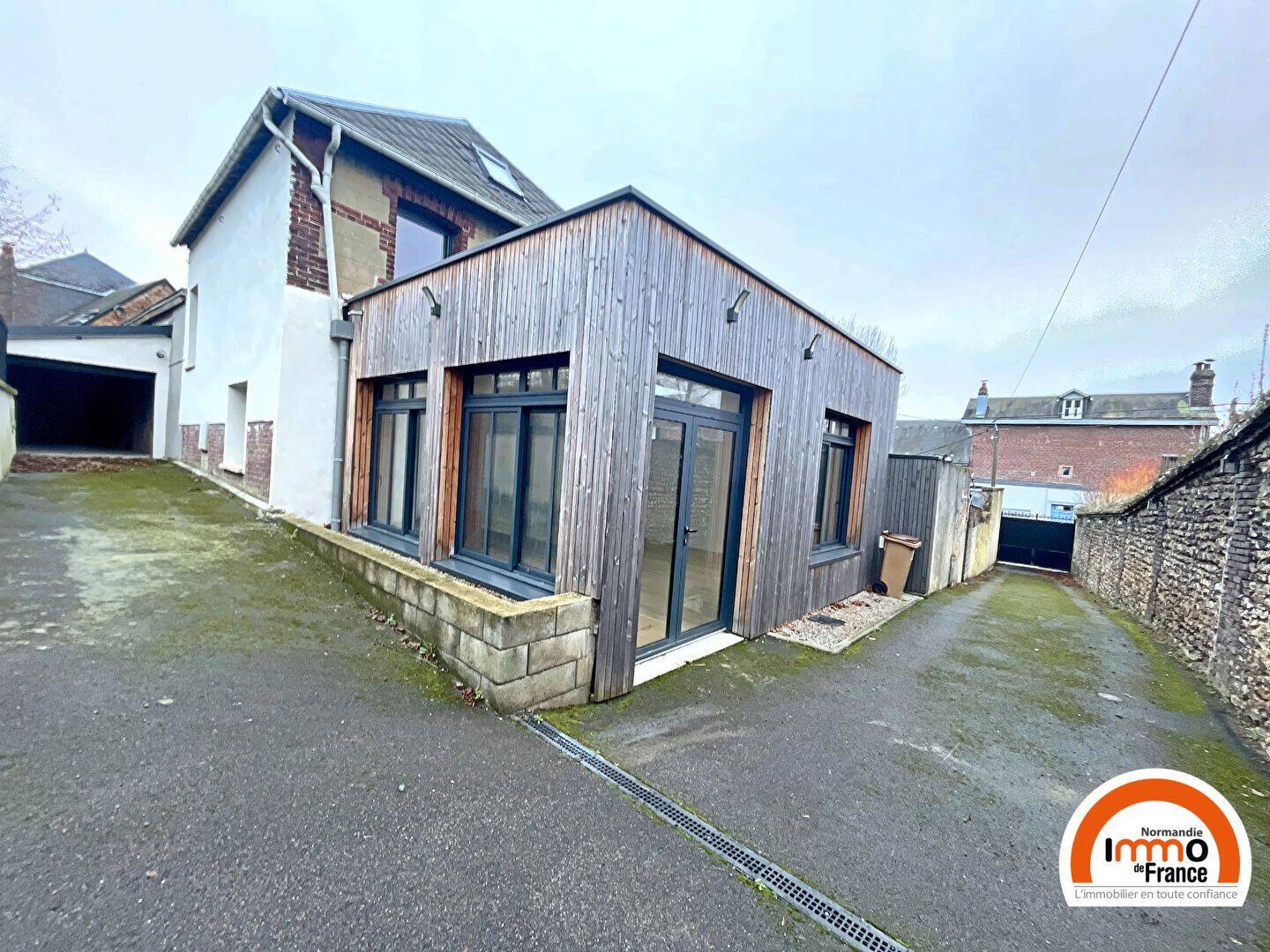 Maison 4 pièces 126 m² · à Rouen · 126 m² · 332 000 €