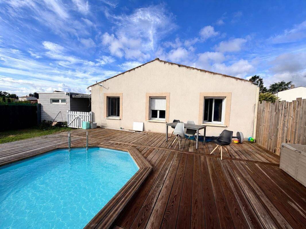 Maison 5 pièces 121 m² · à Cozes · 121 m² · 295 000 €