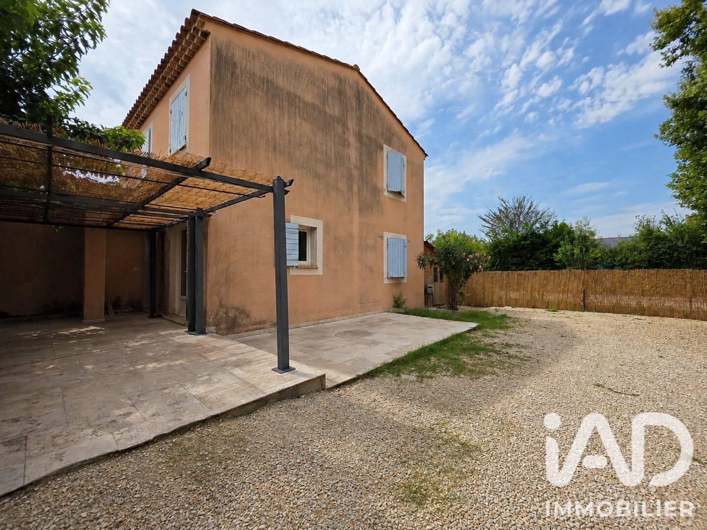 Maison 5 pièces 110 m² · à Le Thor · 110 m² · 310 000 €