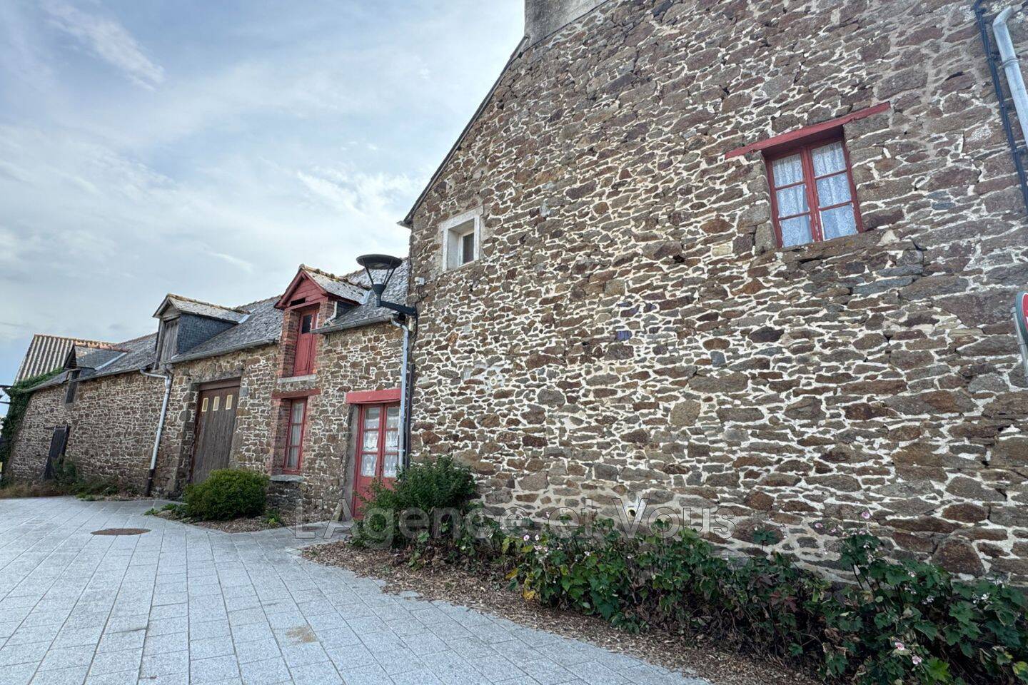Maison 4 pièces 110 m² · à Saint-Guinoux · 110 m² · 207 800 €