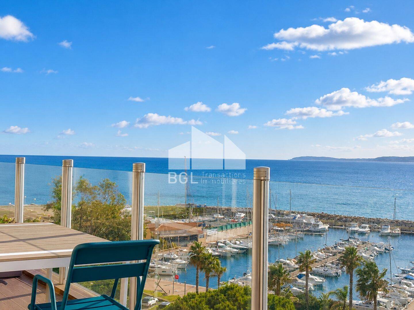 Appartement 4 pièces 82 m² · à Le Lavandou · 82 m² · 995 000 €