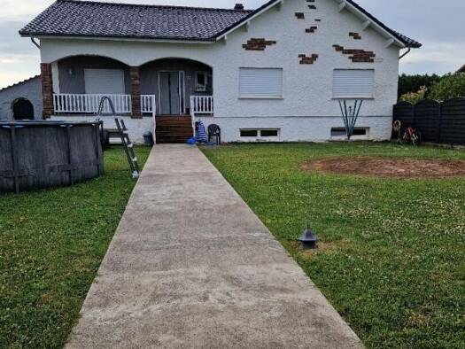 Maison à vendre 298 000 € 10 pièces 6 chambres 170 m² 500 m² de terrain Guessling-Hémering 57380