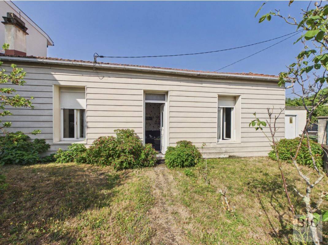 Maison 3 pièces 75 m² · à Mérignac · 75 m² · 235 000 €