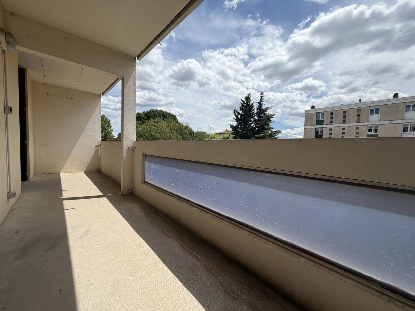 Appartement 3 pièces 69 m² · à Avignon · 68,8 m² · 92 000 €