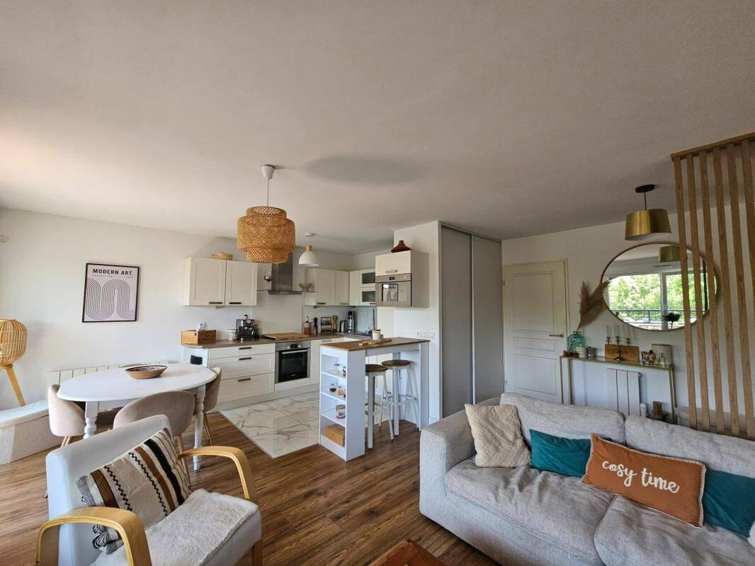 Appartement 3 pièces 62 m² · à Vétraz-Monthoux · 62 m² · 285 000 €