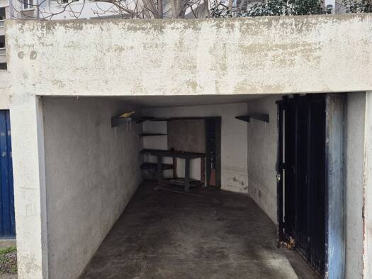 Parking à vendre 40 000 € 13,7 m² La Timone Marseille 10ème arrondissement 13010