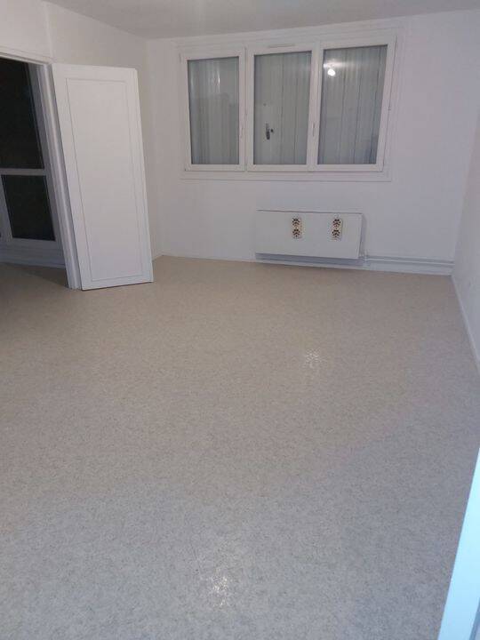 Appartement 3 pièces 59 m² · à Beauvais · 59 m² · 800 €