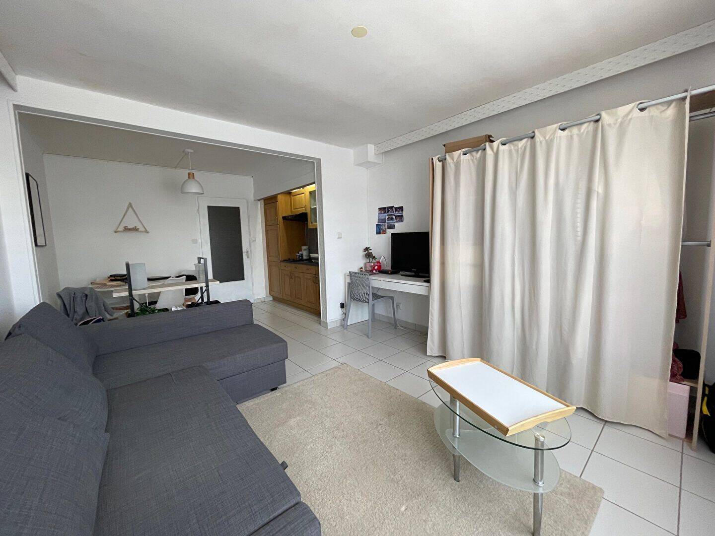 Appartement 1 pièce 30 m² · à Quimper · 30,2 m² · 490 €