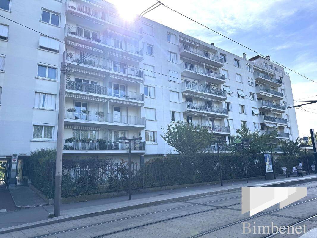 Appartement 2 pièces 60 m² · à Orléans · 60 m² · 114 000 €