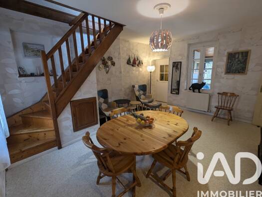 Maison de ville à vendre 48 500 € 4 pièces 2 chambres 60 m² 814 m² de terrain Lavaveix-les-Mines 23150