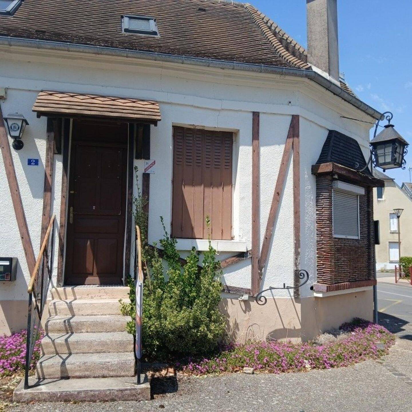 Maison 7 pièces 180 m² · à Bruyères-Et-Montbérault · 180 m² · 208 000 €