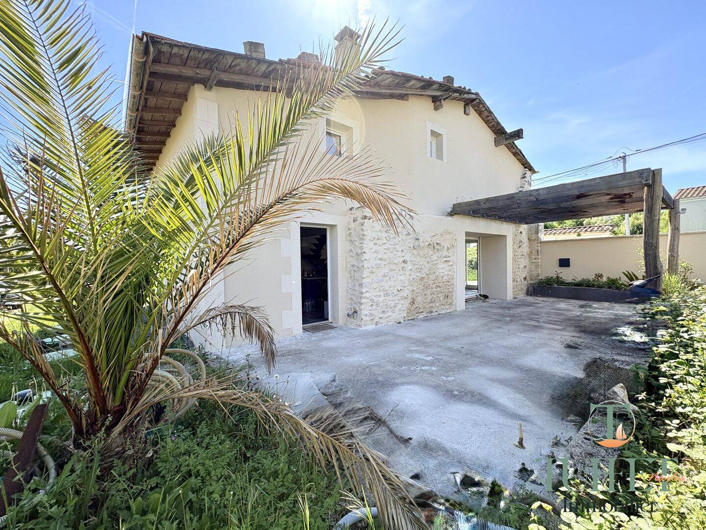 Maison 4 pièces 100 m² · à Écoyeux · 100 m² · 169 900 €