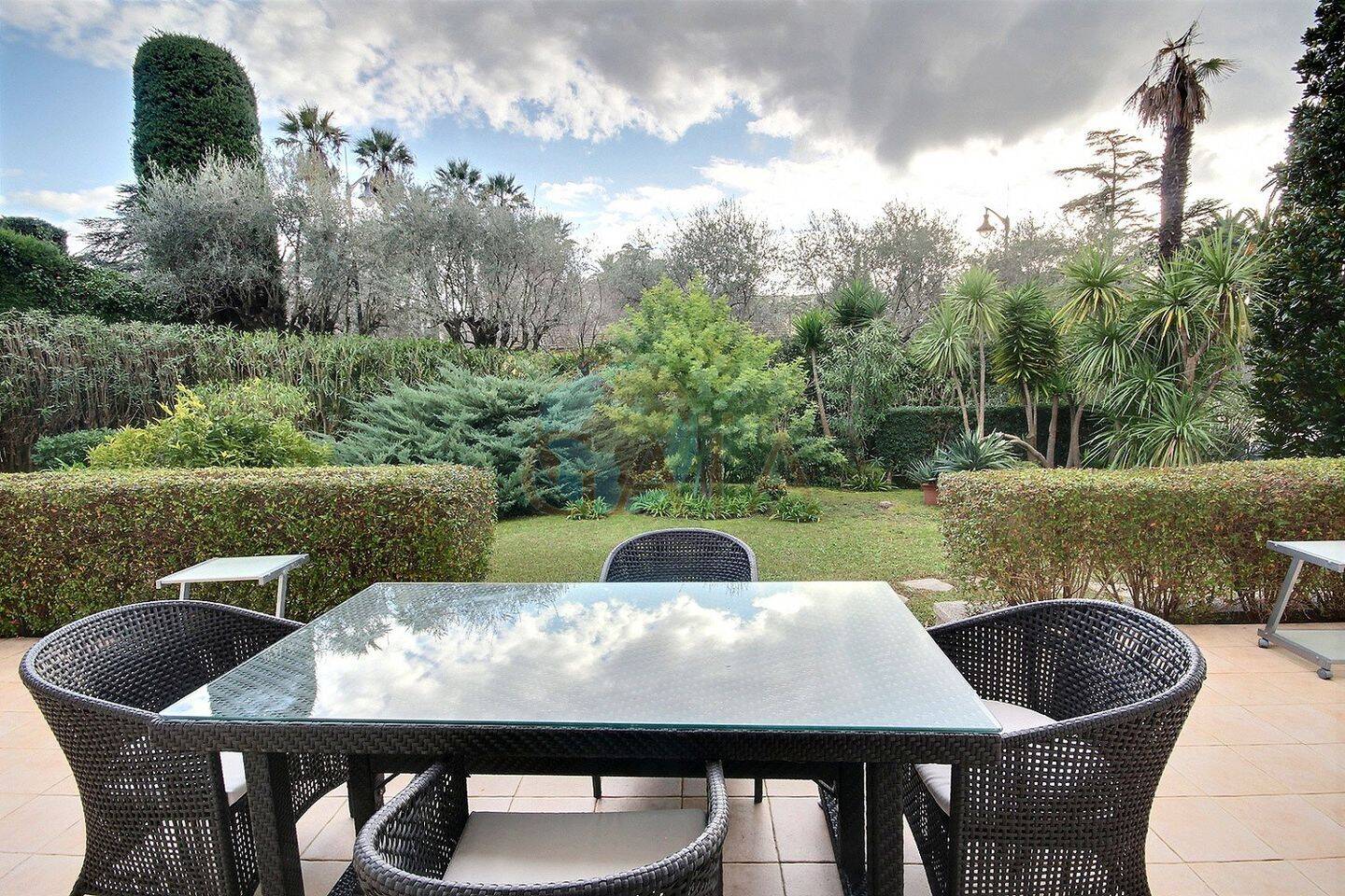 Appartement 7 pièces 152 m² · à Cannes · 152 m² · 2 595 €/mois