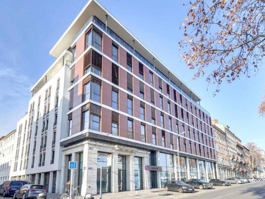 Espace bureau à vendre 710 000 € 1 110 m² de bureaux divisible à partir de 490 m² Perrache Lyon 2ème arrondissement 69002