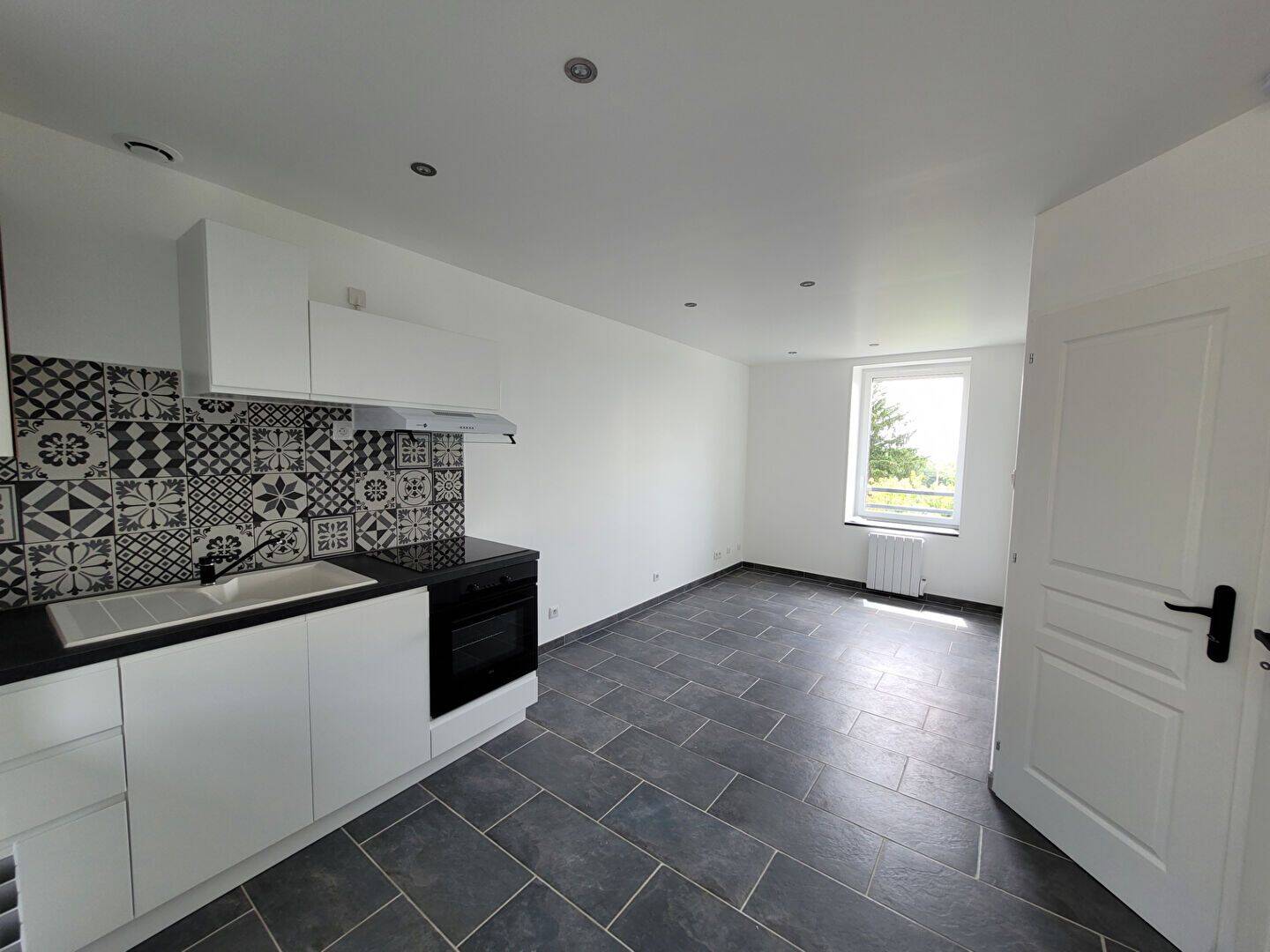 Appartement 2 pièces 28 m² · à Le Creusot · 28 m² · 400 €/mois
