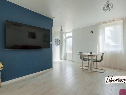 Maison à vendre 180 000 € 7 pièces 4 chambres 128,6 m² 1 275 m² de terrain Franxault 21170