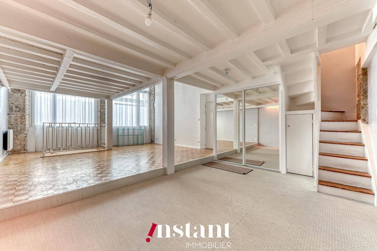 Appartement 5 pièces 153 m² · à Lyon 1er Arrondissement · 153 m² · 2 190 €