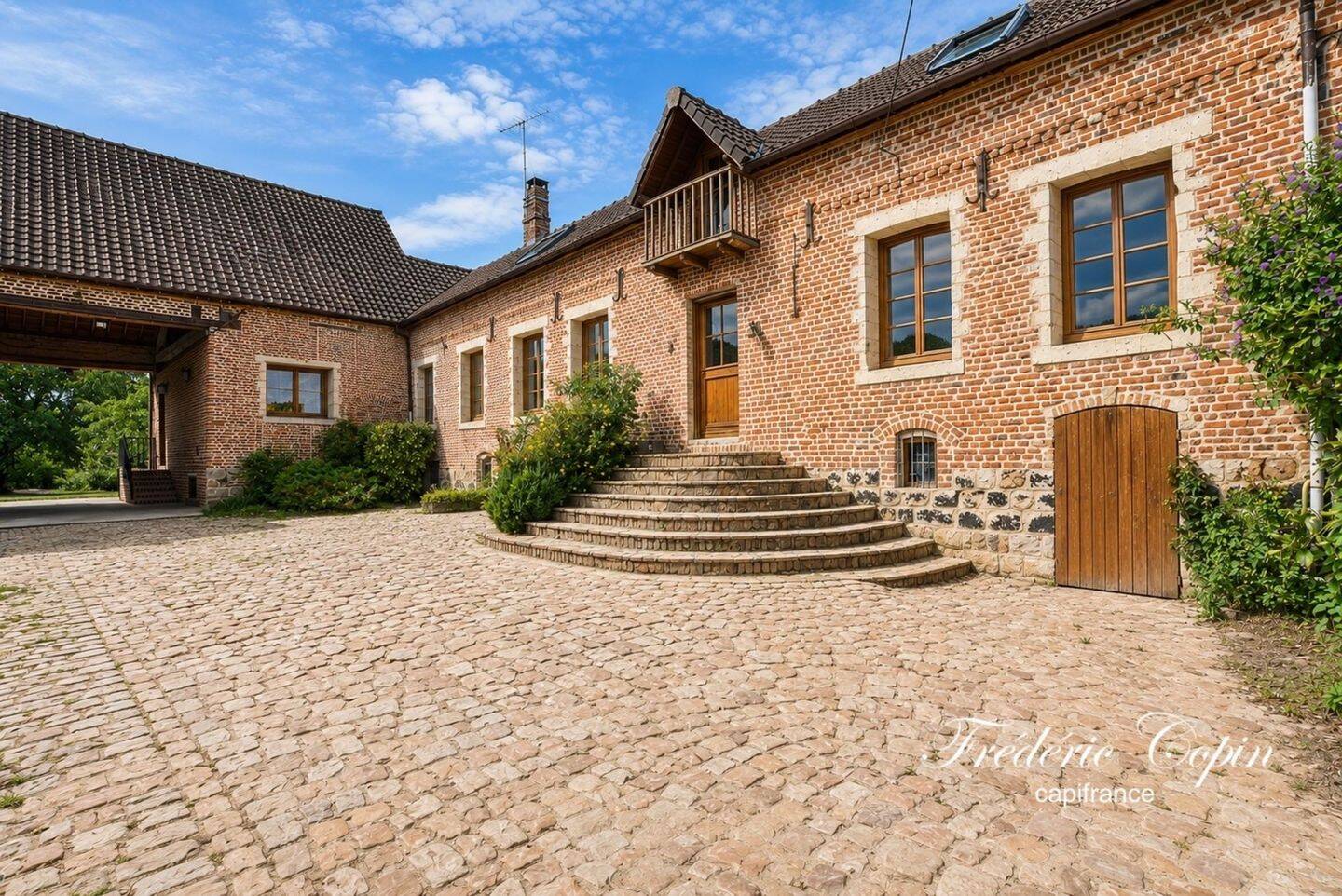 Maison 5 pièces 178 m² · à Verchain-Maugré · 178 m² · 352 800 €