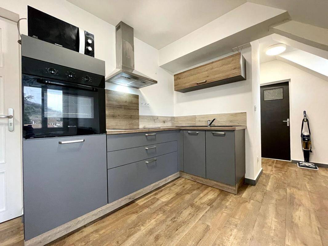 Appartement 1 pièce 30 m² · à Vesoul · 30,2 m² · 490 €/mois