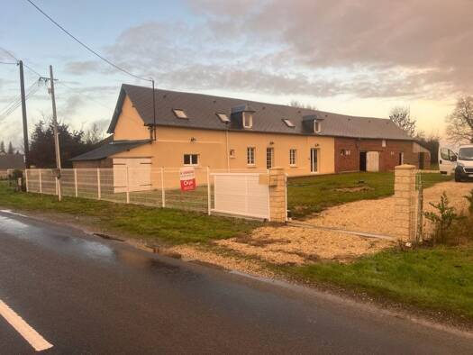 Maison à vendre 190 000 € 6 pièces 3 chambres 140 m² 1 278 m² de terrain Bosc-Hyons 76220