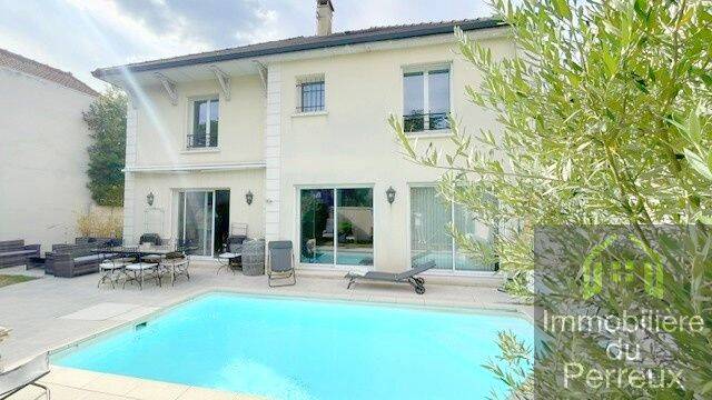 Maison 6 pièces 200 m² · à Le Perreux-sur-Marne · 200 m² · 1 250 000 €