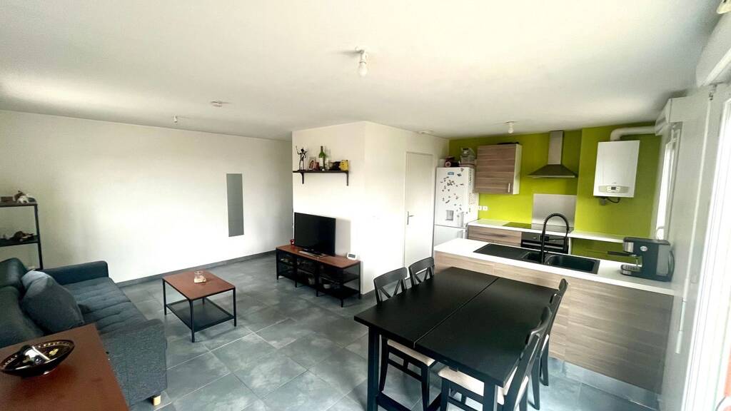 Appartement à vendre 199 000 € 2 pièces 1 chambre 51 m² Étage 1/2 Sud Cognin 73160