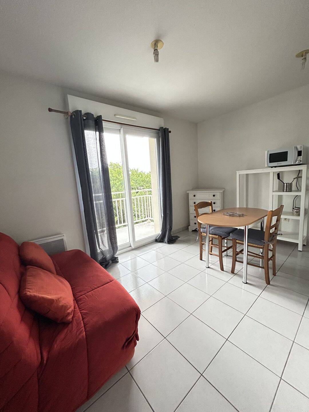 Appartement 1 pièce 19 m² · à Cognac · 18,9 m² · 395 €