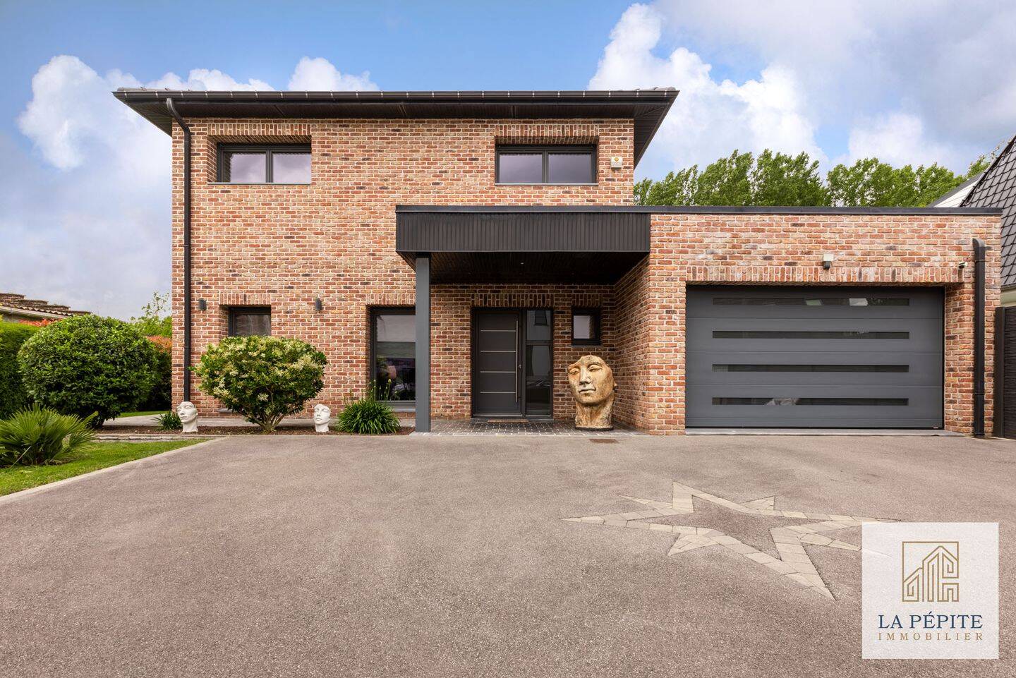 Maison 6 pièces 160 m² · à Saint-Saulve · 160 m² · 438 000 €