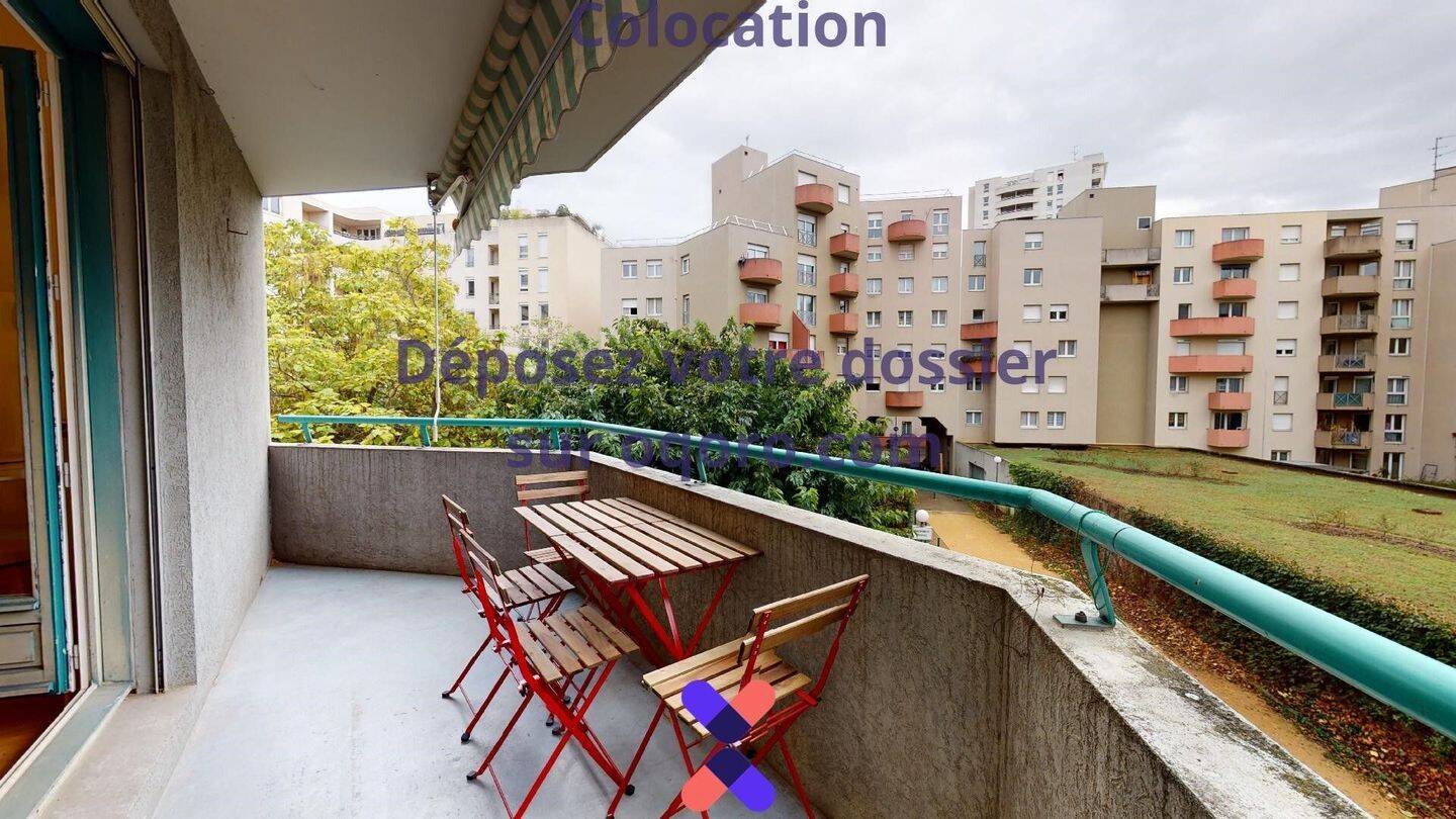 Chambre en colocation appartement meublé — 5