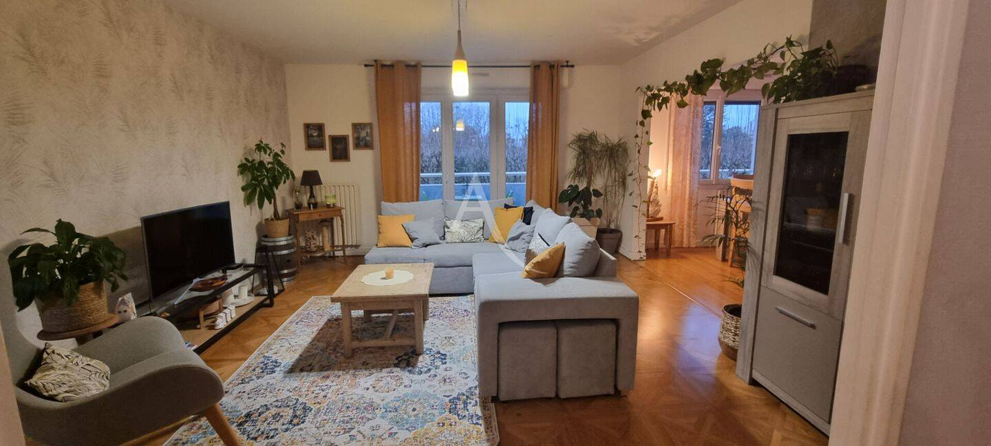 Appartement 5 pièces 109 m² · à Blois · 109,4 m² · 198 000 €