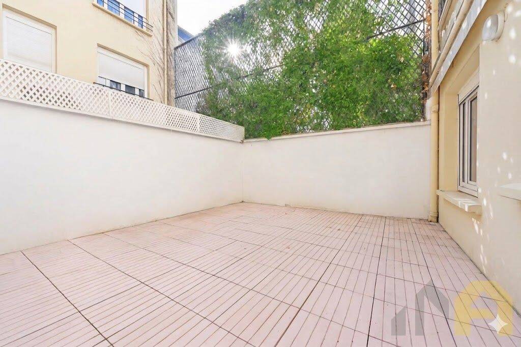 Appartement 6 pièces 131 m² · à Neuilly-sur-Seine · 131 m² · 1 470 000 €
