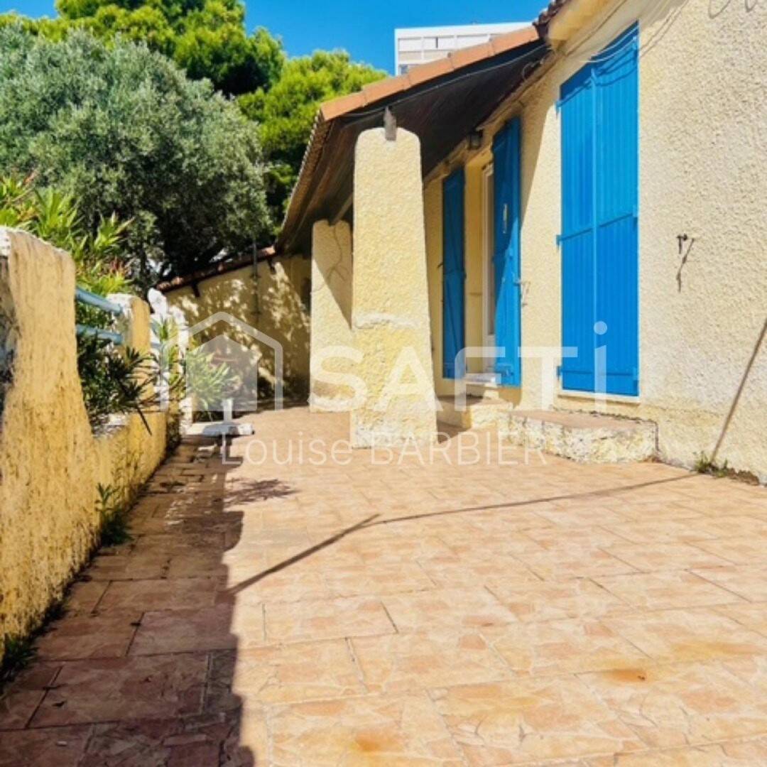 Maison 7 pièces 175 m² · à Marseille 15ème Arrondissement · 175 m² · 450 000 €