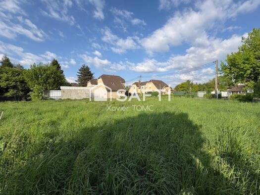 Terrain constructible à vendre 71 000 € 717 m² de terrain Zone d'Activité Fosse 4 Avion 62210