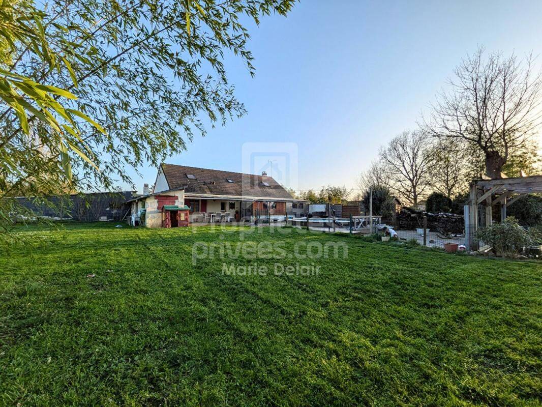 Maison 6 pièces 122 m² · à Pougues-les-Eaux · 121,5 m² · 215 000 €