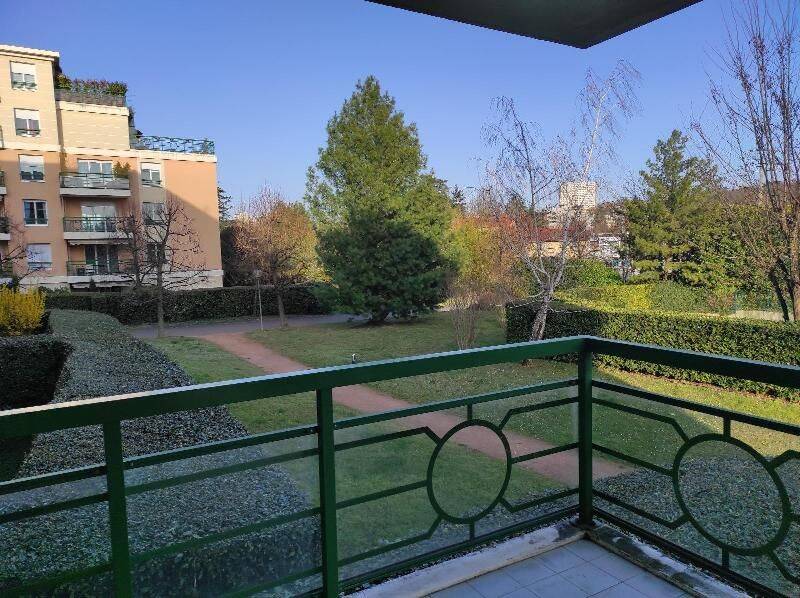 Appartement 5 pièces 117 m² · à Tassin-la-Demi-Lune · 117 m² · 1 797 €/mois