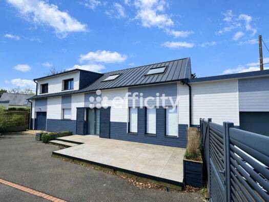 Maison de ville à vendre 249 750 € 5 pièces 3 chambres 130 m² 300 m² de terrain La Guerche-de-Bretagne 35130