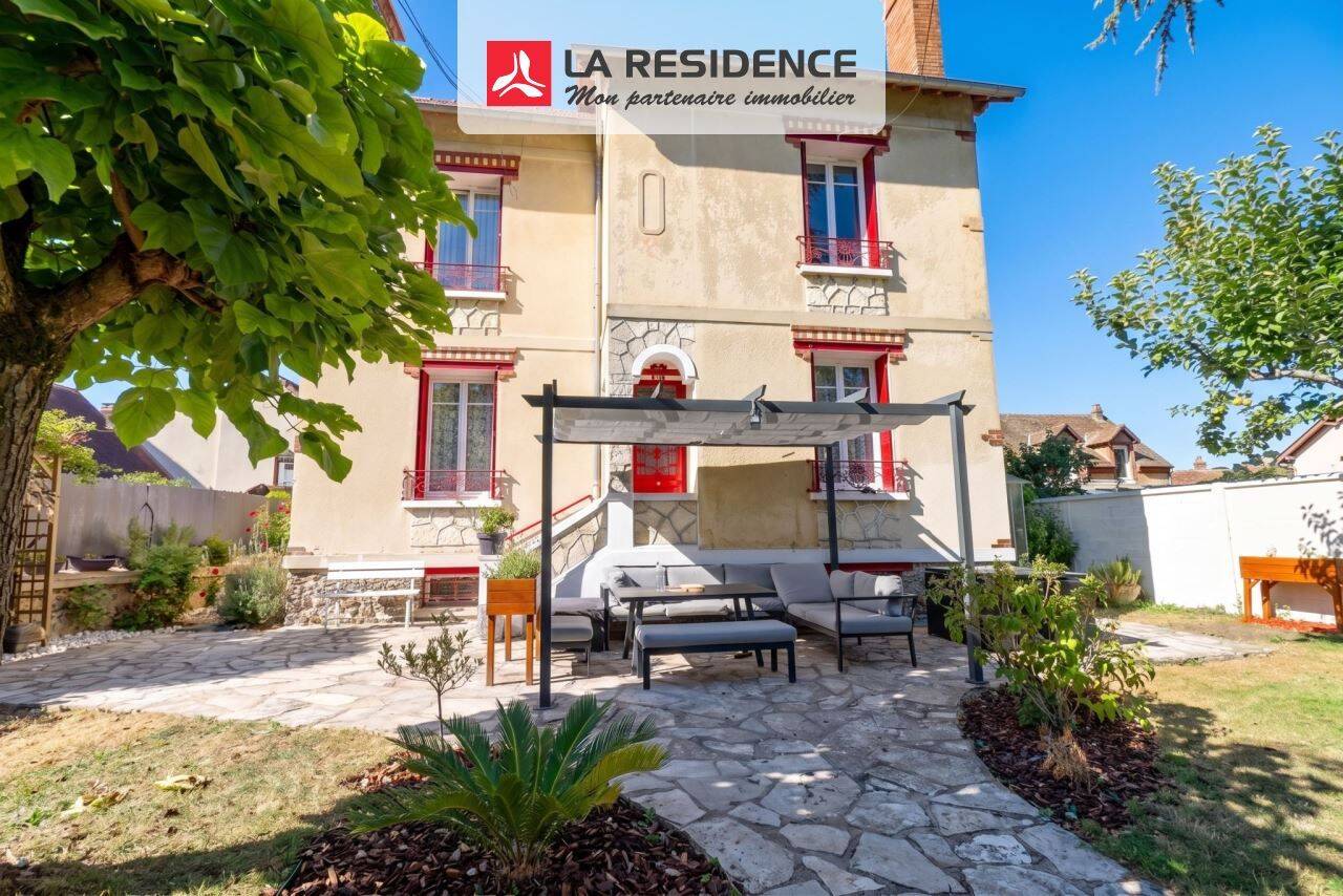 Maison 5 pièces 116 m² · à Ézy-sur-Eure · 116 m² · 294 000 €