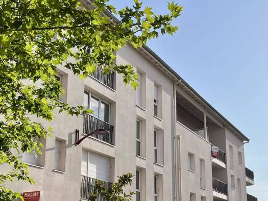 Appartement à vendre 193 000 € 2 pièces 1 chambre 41,6 m² 3ème étage Yvours Irigny 69540