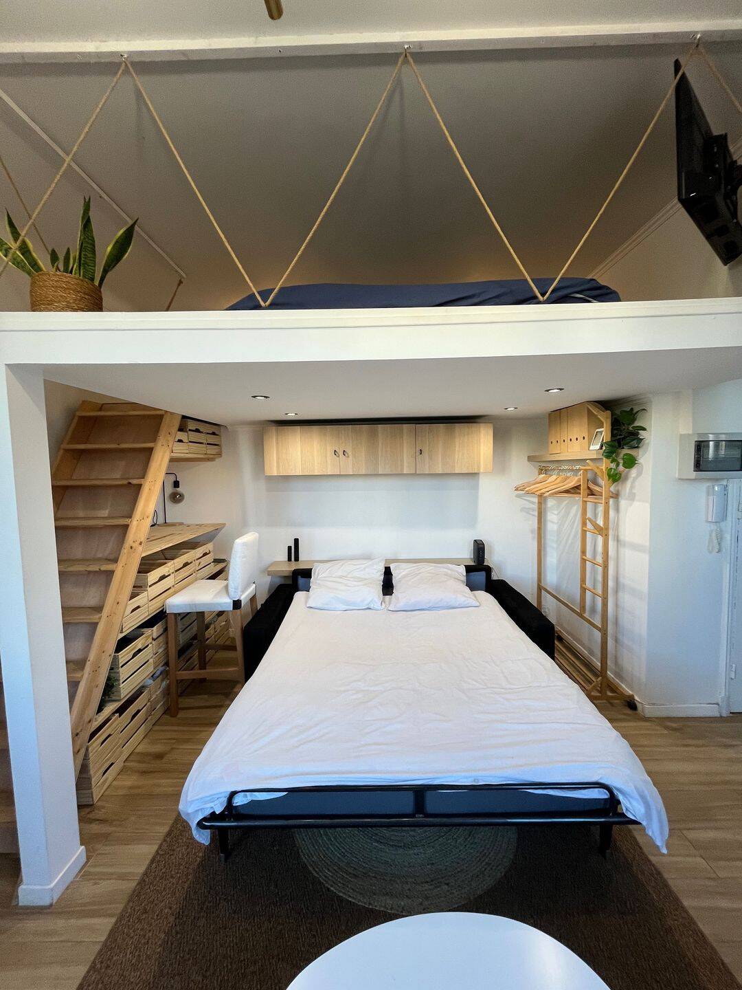 Appartement 2 pièces 24 m² · à Antibes · 24 m² · 900 €