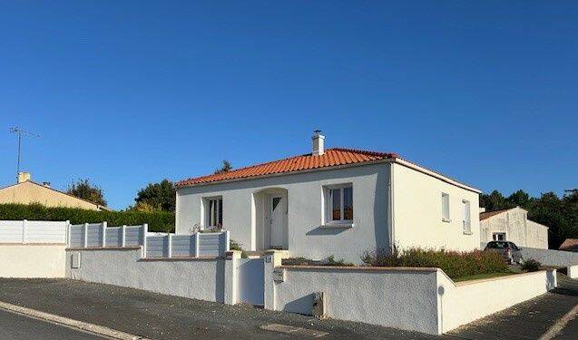Maison 4 pièces 110 m² · à Coëx · 110 m² · 267 000 €
