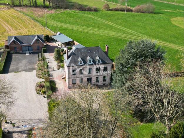 Maison à vendre 645 000 € 9 pièces 7 chambres 310 m² 3 000 m² de terrain Belmesnil 76590