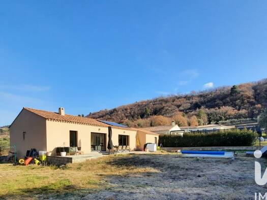 Maison de plain-pied à vendre 383 500 € 4 pièces 3 chambres 110 m² 700 m² de terrain Volonne 04290