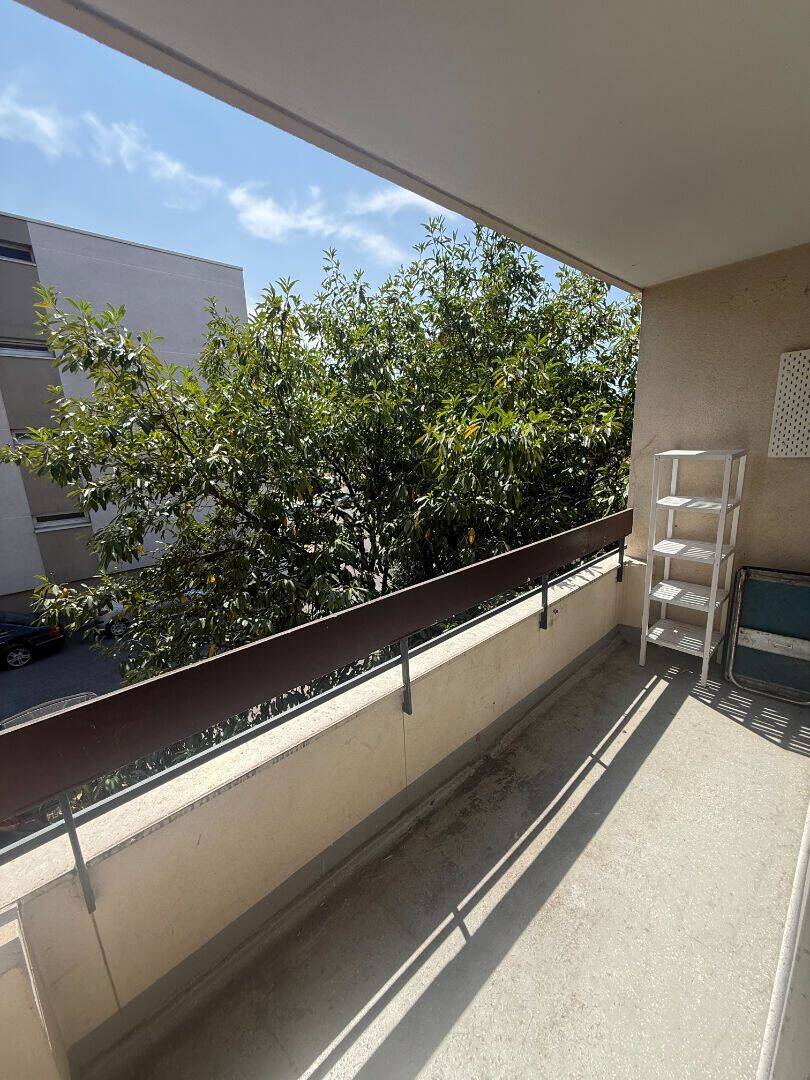 Appartement 2 pièces 50 m² · à Villemomble · 50,2 m² · 980 €