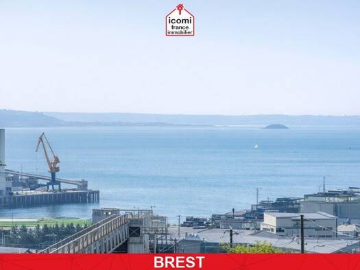 Duplex à vendre 392 000 € 5 pièces 2 chambres 135 m² 4 étages Centre Brest 29200