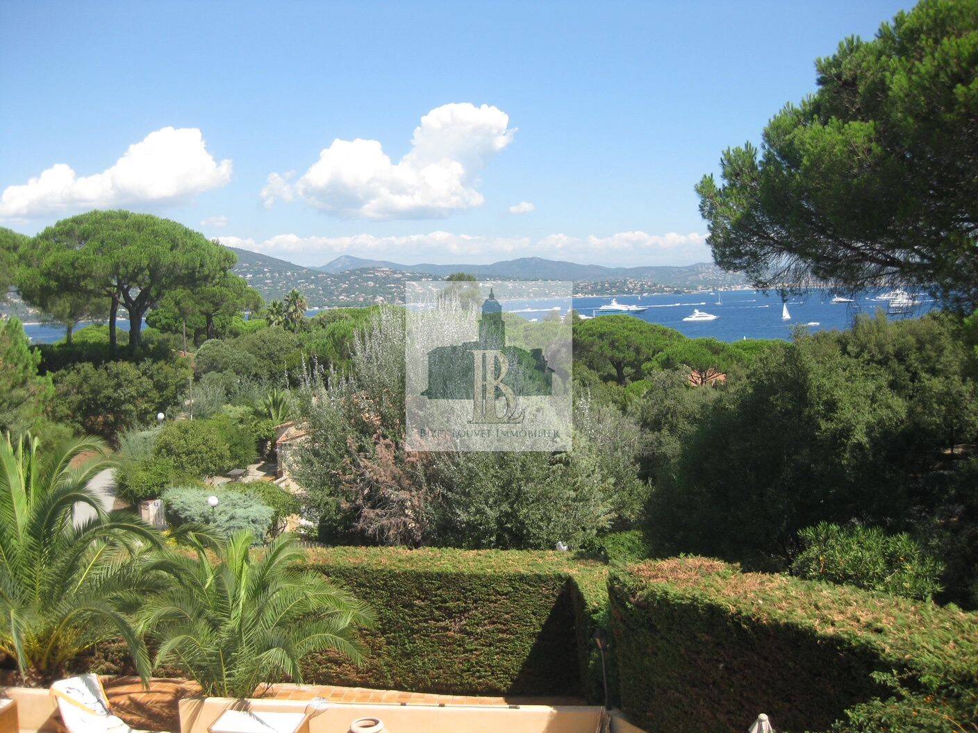 Maison 7 pièces 210 m² · à Gassin · 210 m² · 3 500 000 €
