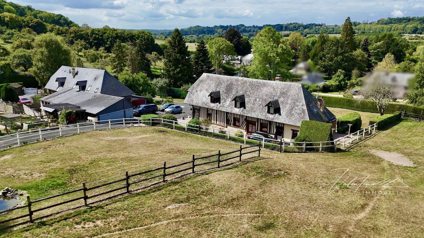 Maison 6 pièces 300 m² · à Pont-l'Évêque · 300 m² · 895 000 €