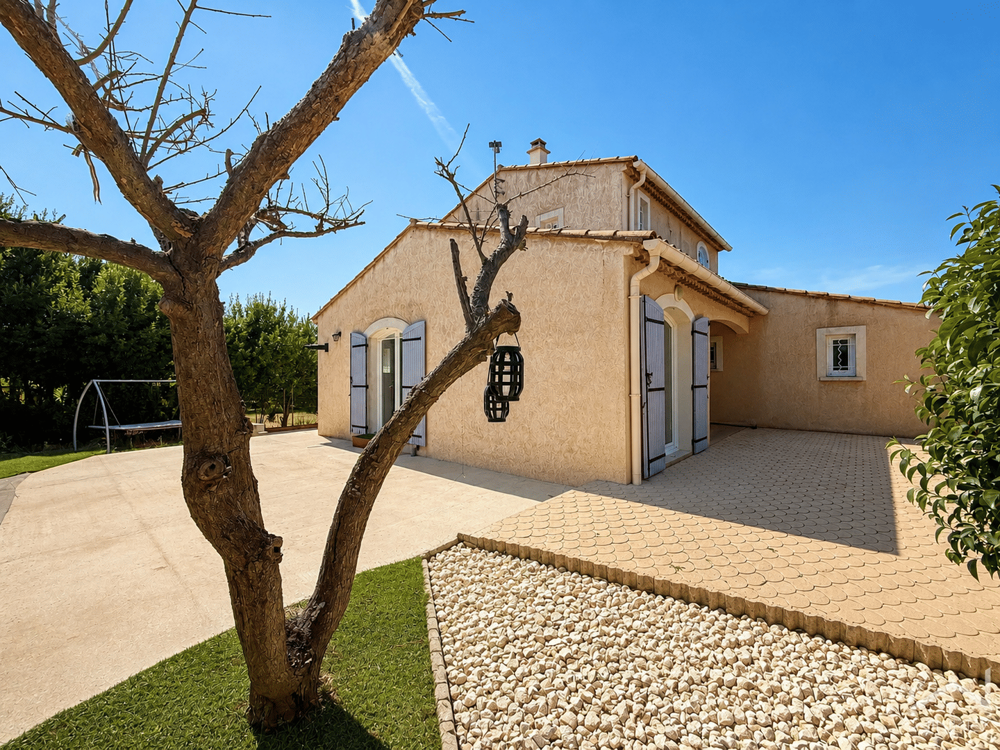 Maison 5 pièces 105 m² · à Saint-Just-d'Ardèche · 105 m² · 220 000 €