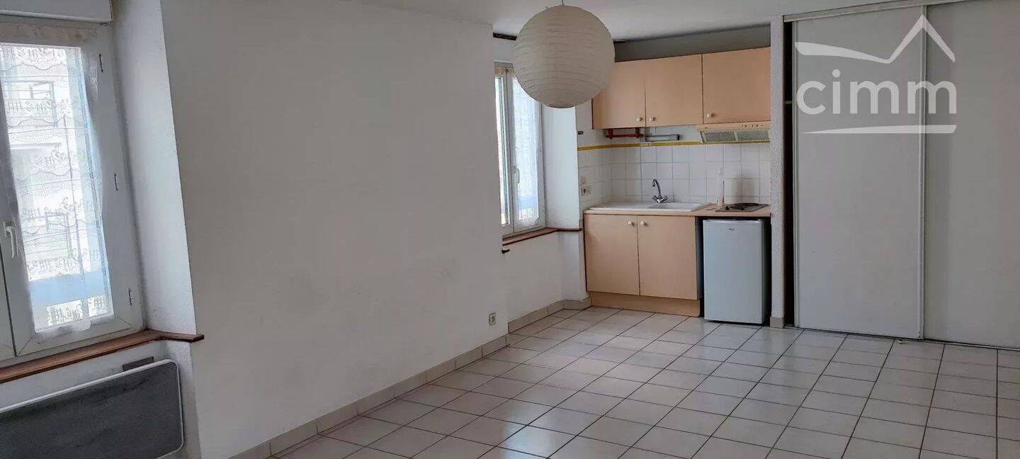 Appartement 1 pièce 27 m² · à Chabeuil · 27 m² · 350 €
