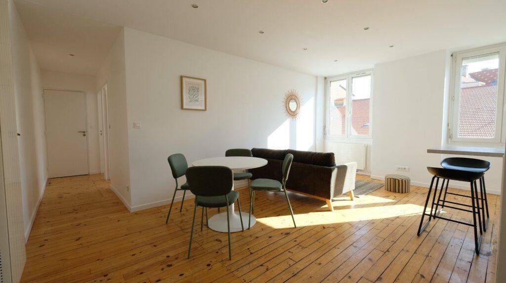 Appartement 3 pièces 61 m² · à Saint-Étienne · 61 m² · 650 €